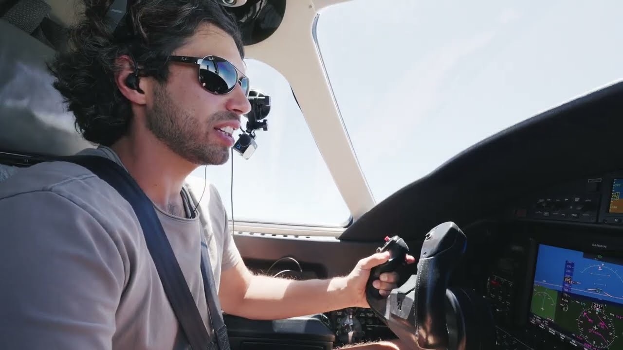 Max, founder of DAJETS, flying a Citation CJ3+